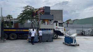 Máy ép thủy lực tạo hình máng xe rùa 315T