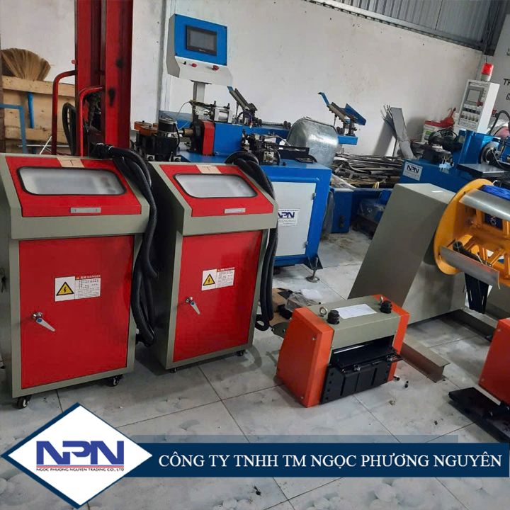 Máy nạp phôi NCF
